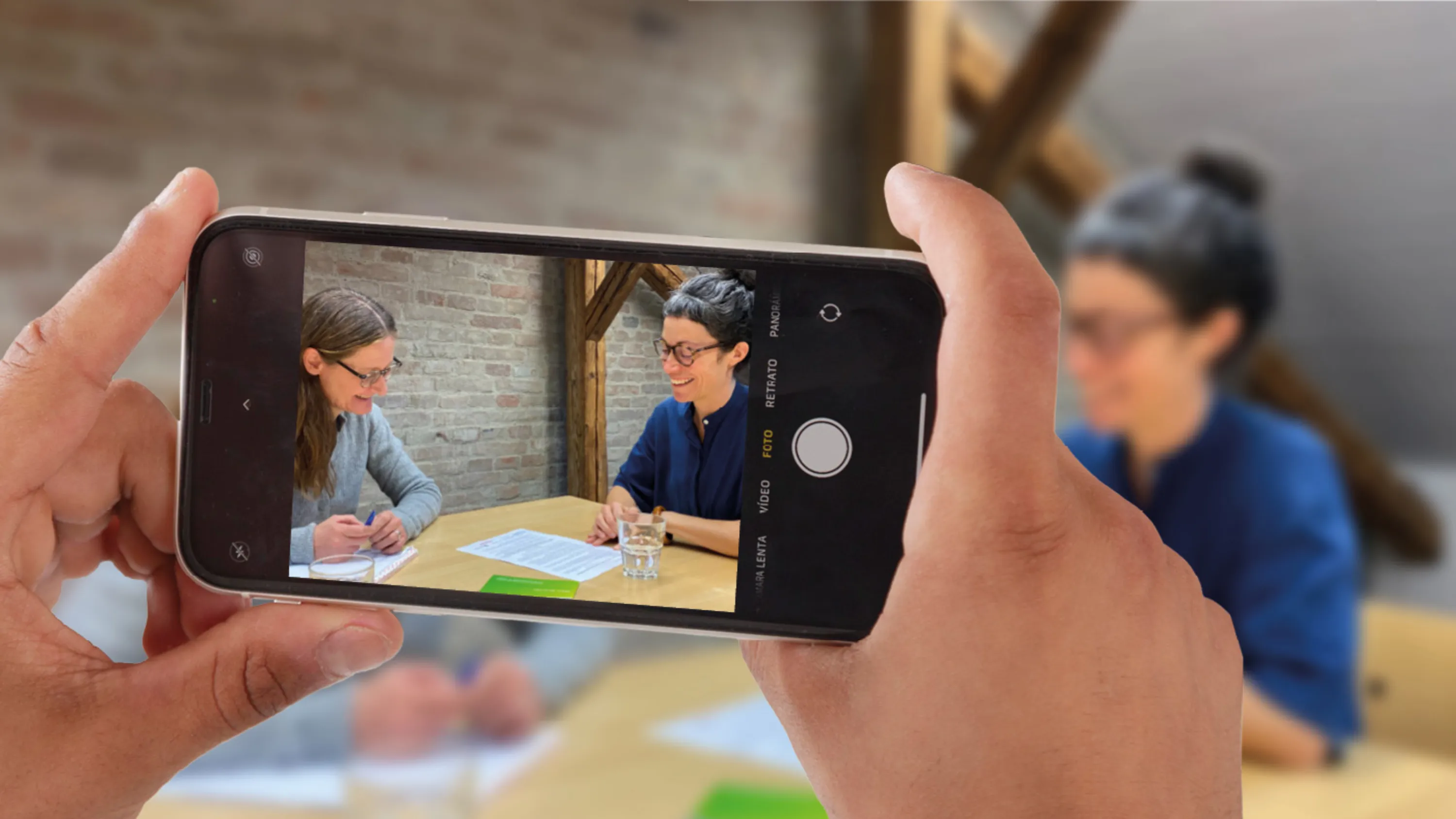 Le tournage du spot TV sur la solitude des personnes âgées réalisé par Pro Senectute Suisse